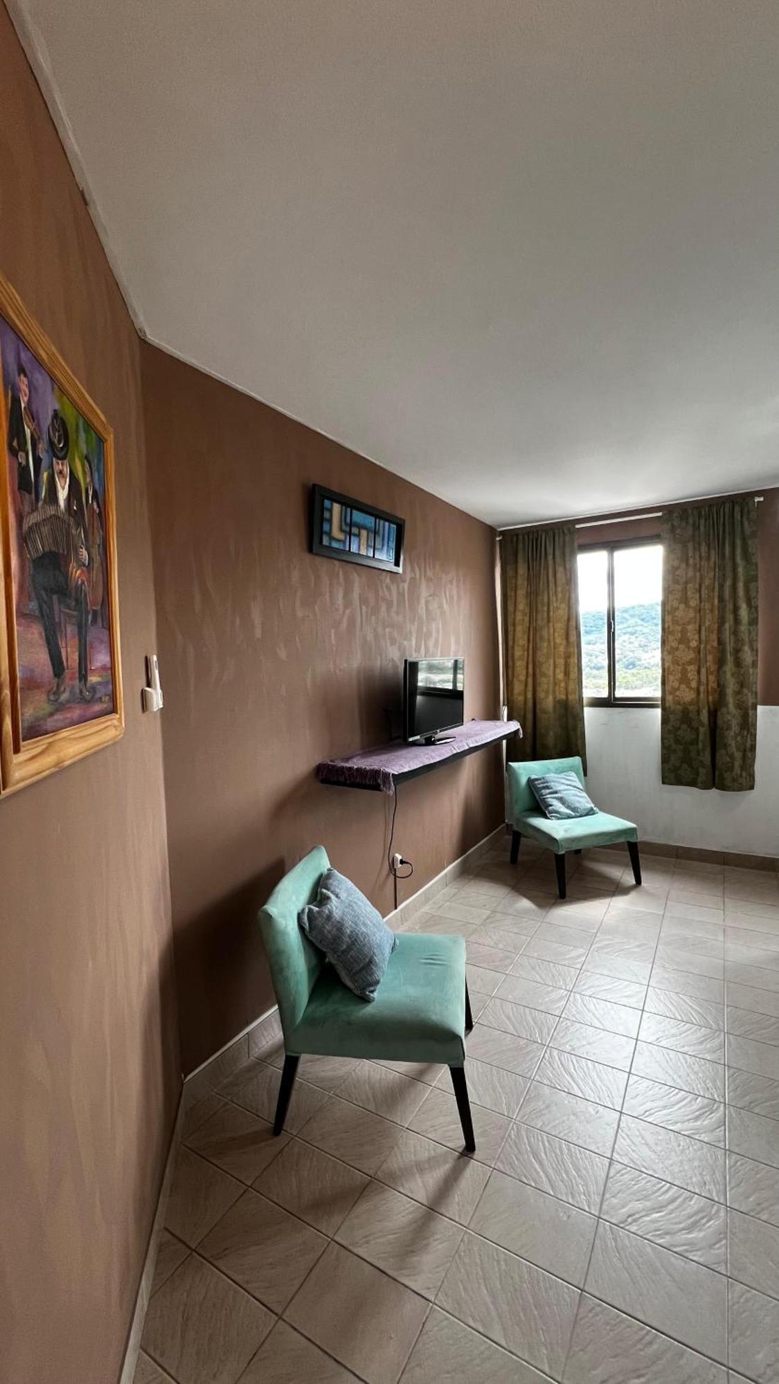 Apartotel Office Central 圣萨尔瓦多德朱 外观 照片